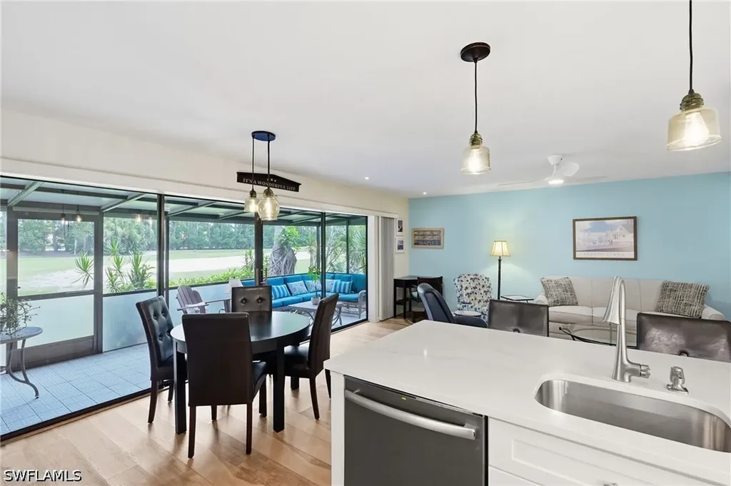 175 Forest Lakes Boulevard Naples FL 34105