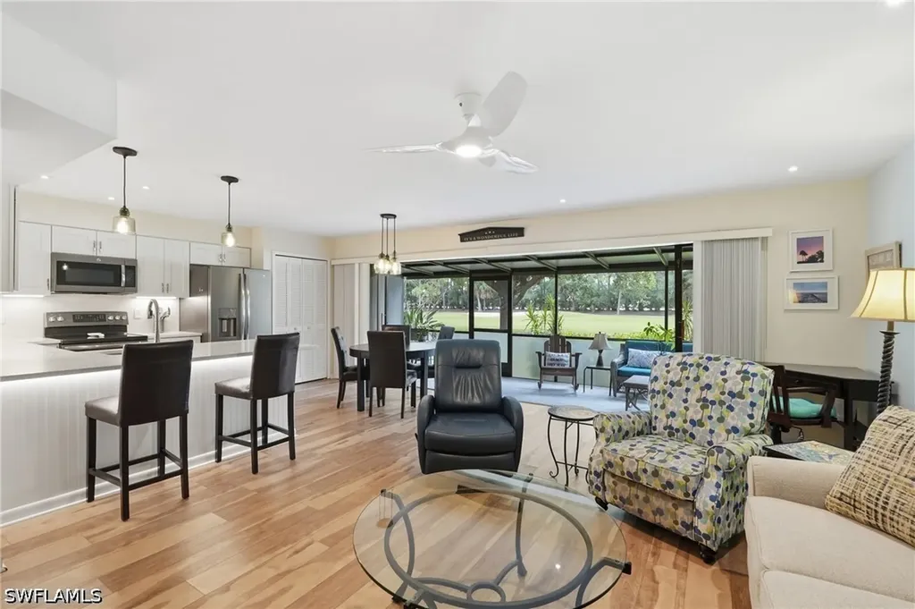 175 Forest Lakes Boulevard Naples FL 34105