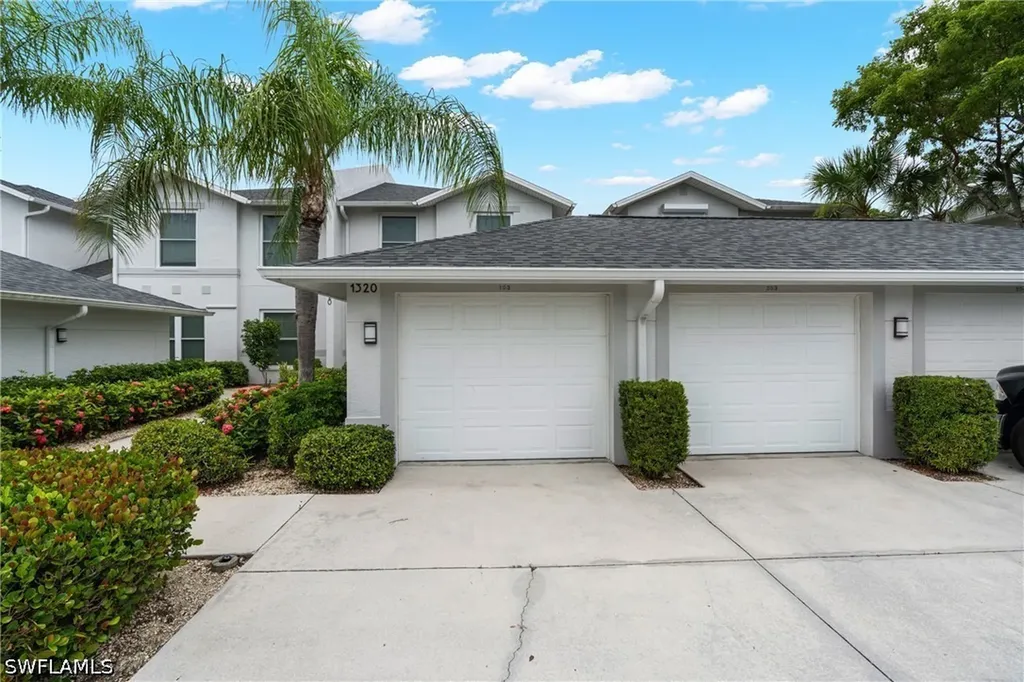 1320 Charleston Square Drive Naples FL 34110