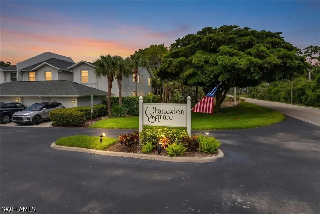 1320 Charleston Square Drive Naples FL 34110