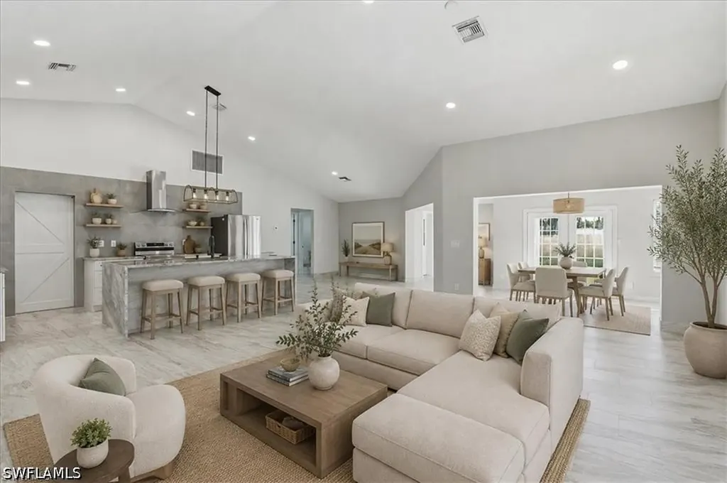 10225 Boca Circle Naples FL 34109