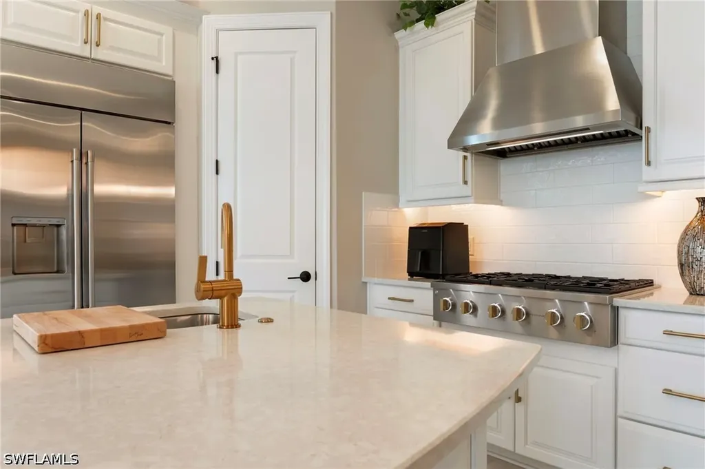 15710 Triesta Lane Naples FL 34114