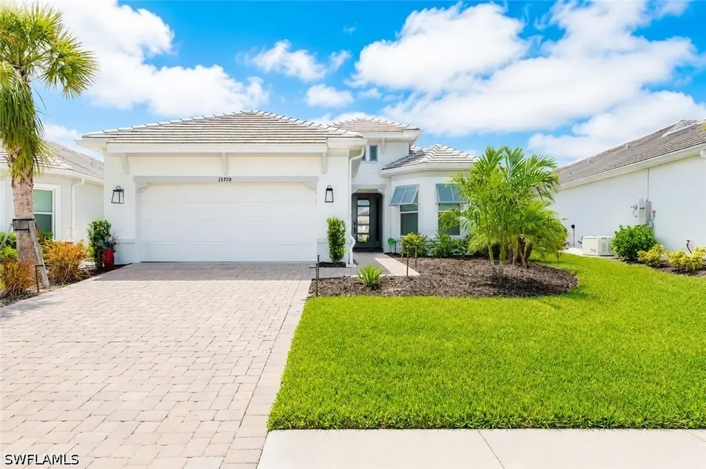 15710 Triesta Lane Naples FL 34114