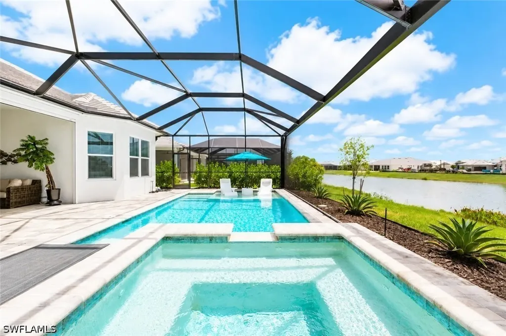 15710 Triesta Lane Naples FL 34114