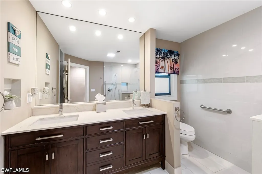 1813 Princess Court Naples FL 34110