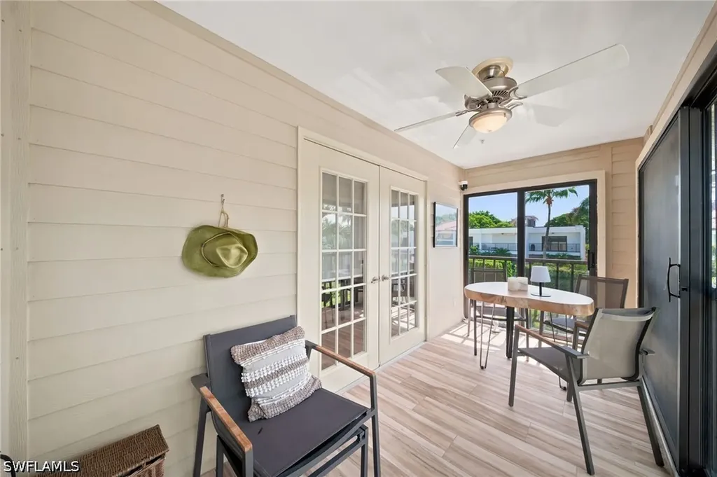 544 10th Avenue S Naples FL 34102