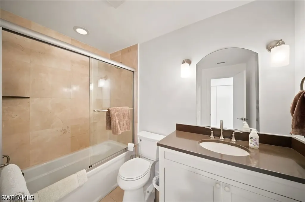 544 10th Avenue S Naples FL 34102