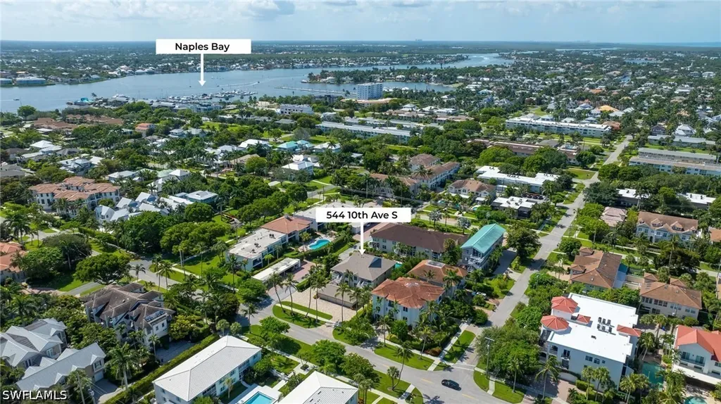 544 10th Avenue S Naples FL 34102