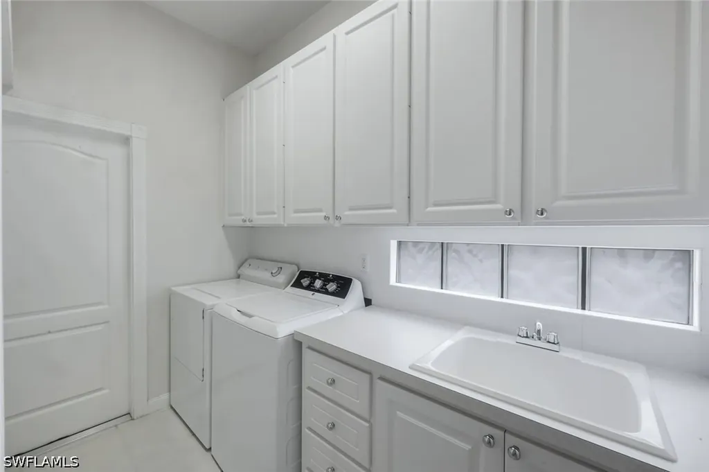 4471 Prescott Lane Naples FL 34119