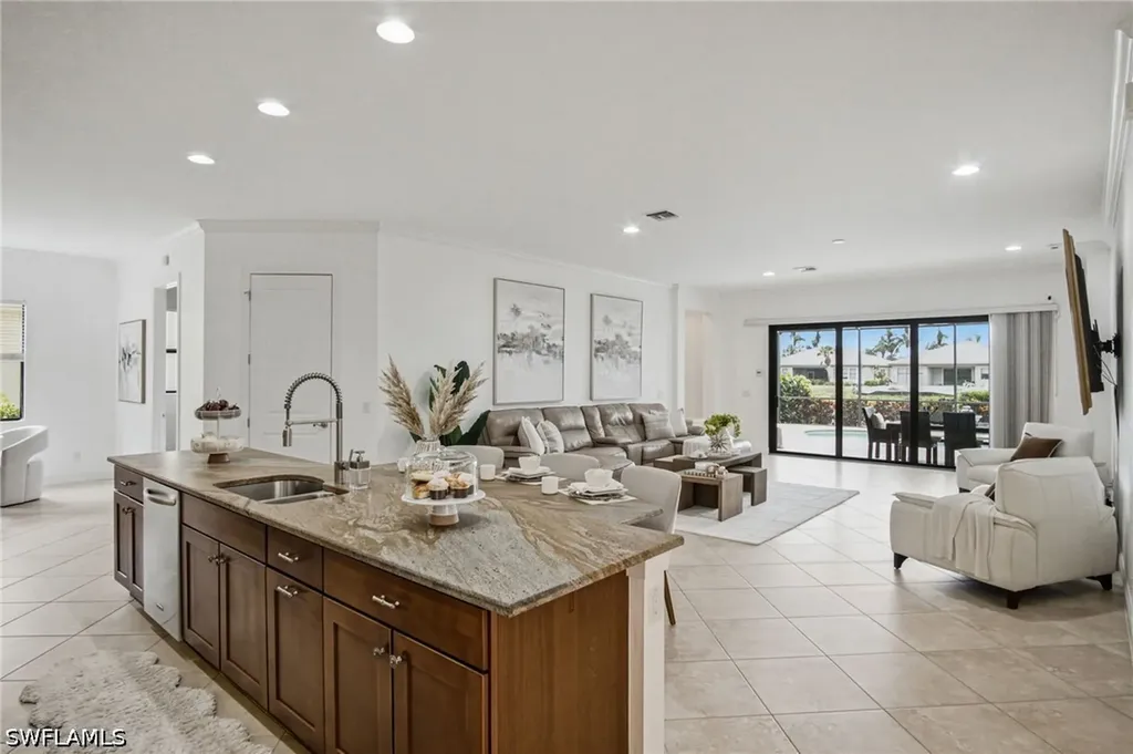 4433 Tamarind Way Naples FL 34119