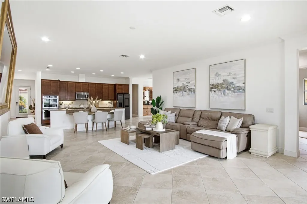4433 Tamarind Way Naples FL 34119