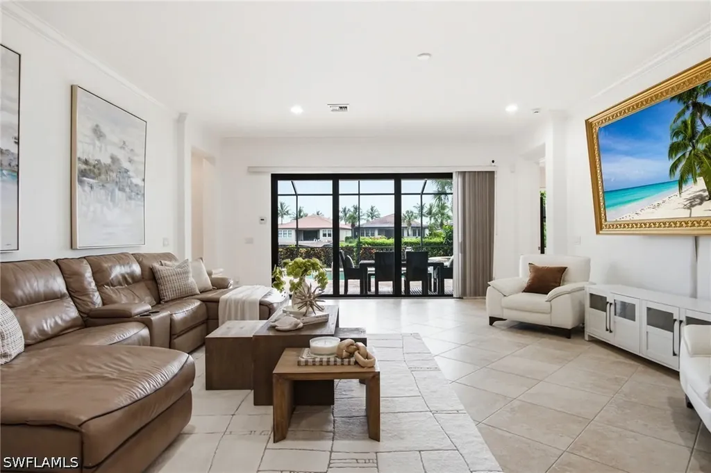 4433 Tamarind Way Naples FL 34119