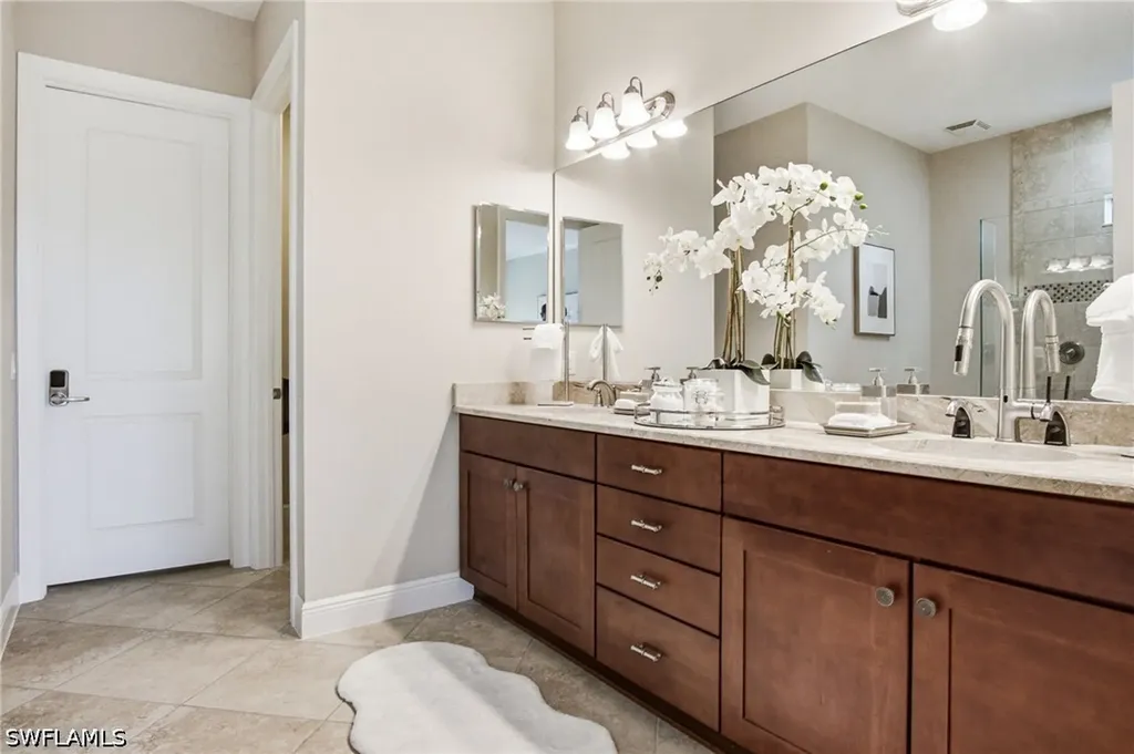 4433 Tamarind Way Naples FL 34119