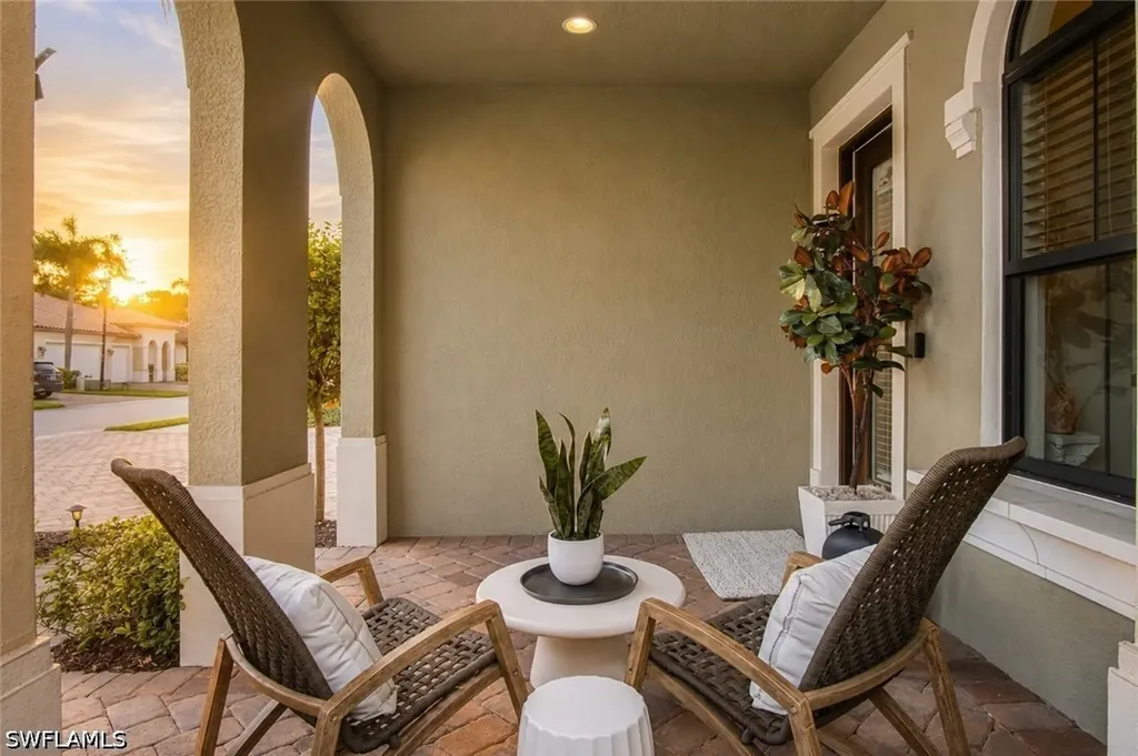 4433 Tamarind Way Naples FL 34119