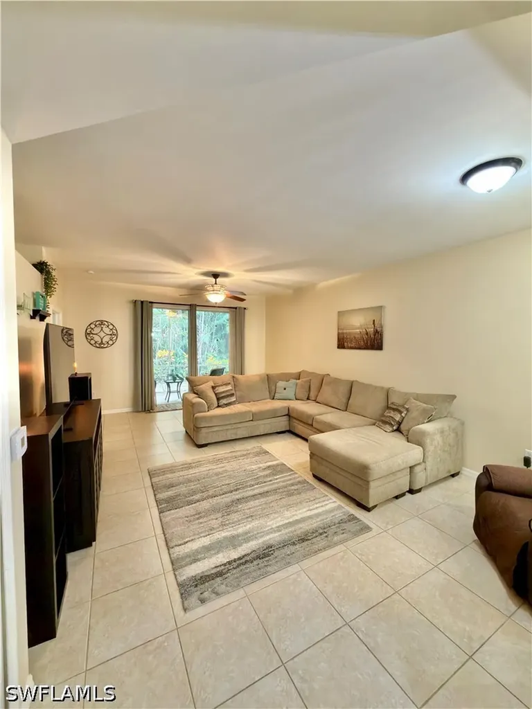 517 Robin Hood Circle Naples FL 34104