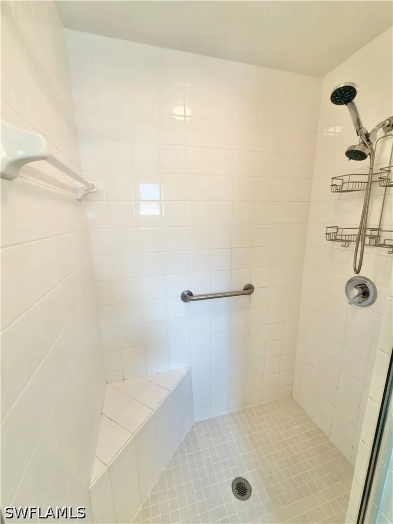 517 Robin Hood Circle Naples FL 34104