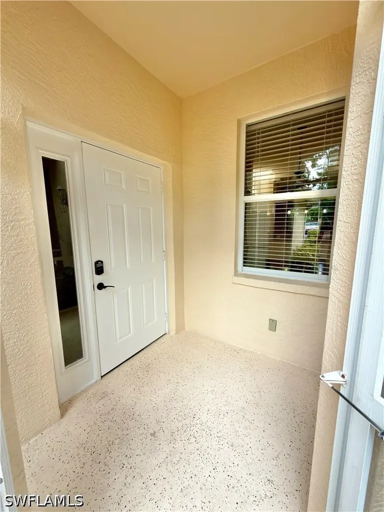 517 Robin Hood Circle Naples FL 34104
