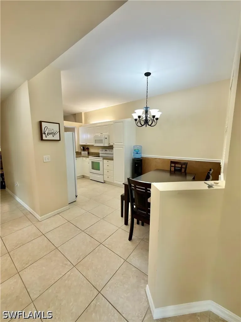 517 Robin Hood Circle Naples FL 34104