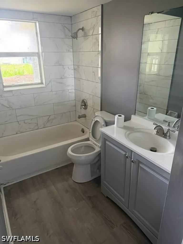 18609 Miami Boulevard Fort Myers FL 33967