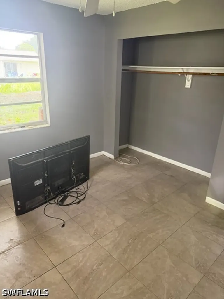 18609 Miami Boulevard Fort Myers FL 33967