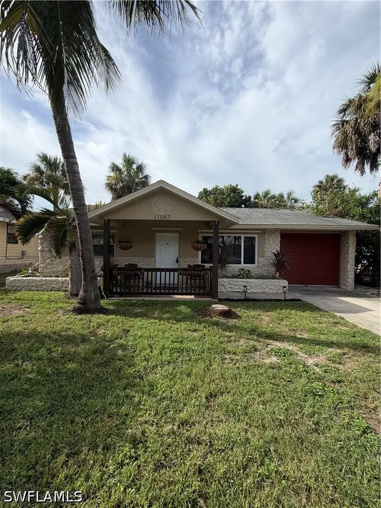 11543 Chapman Avenue Bonita Springs FL 34135