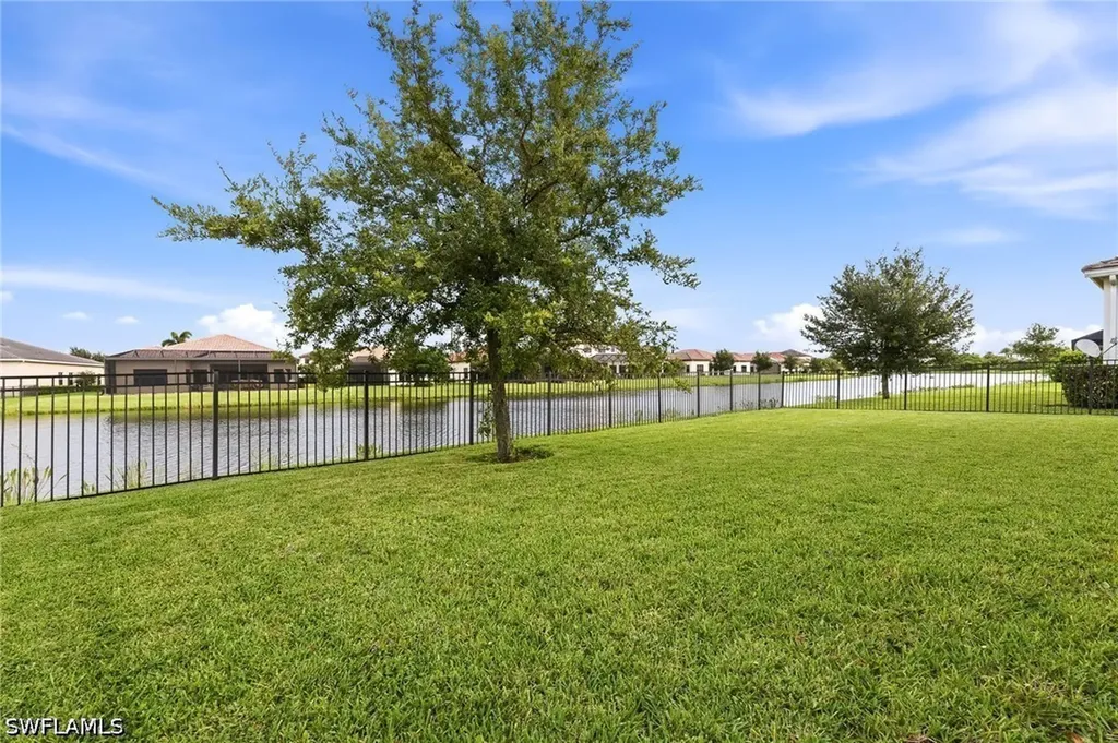 5438 Ferrari Avenue Immokalee FL 34142
