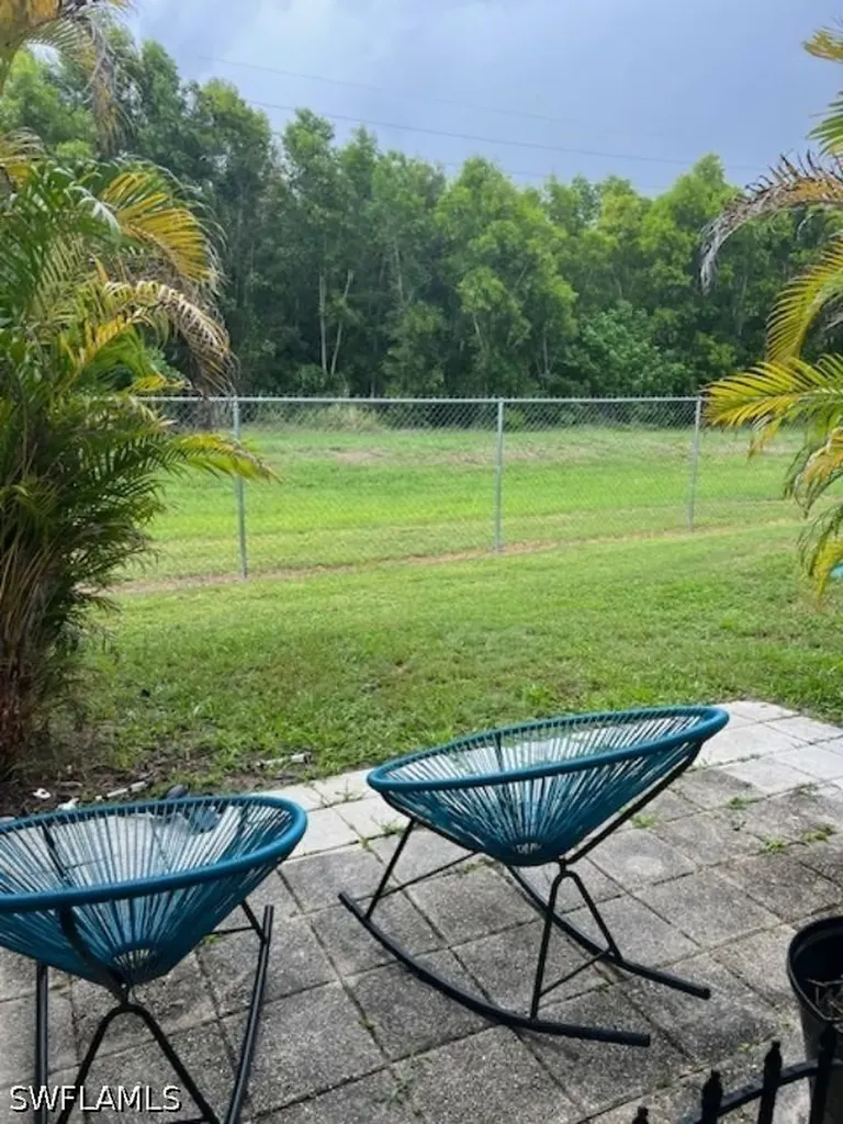 1515 Gulf Coast Drive Naples FL 34110