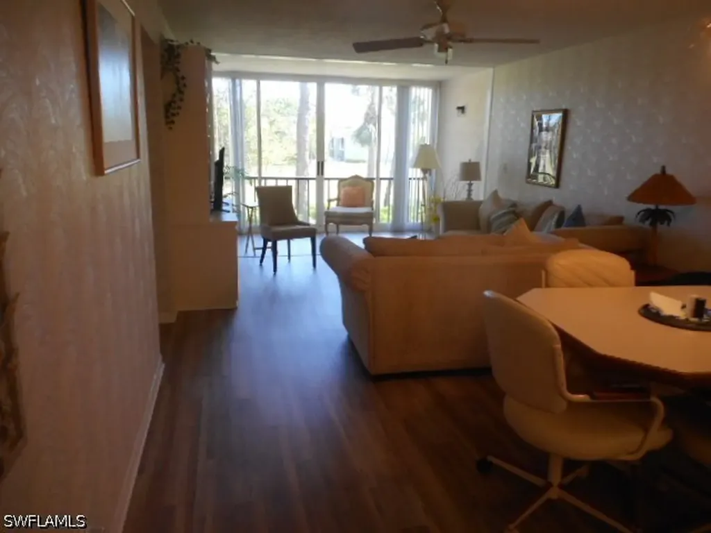 1086 Forest Lakes Drive Naples FL 34105