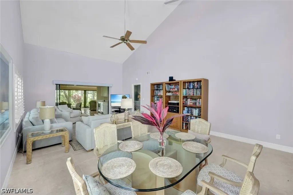 202 Bears Paw Trail Naples FL 34105