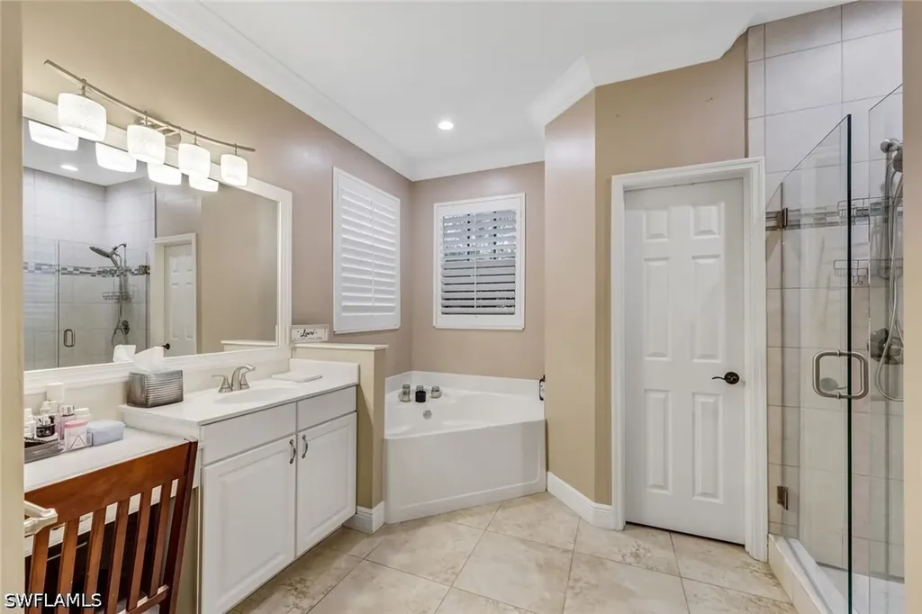 88 Burnt Pine Drive Naples FL 34119