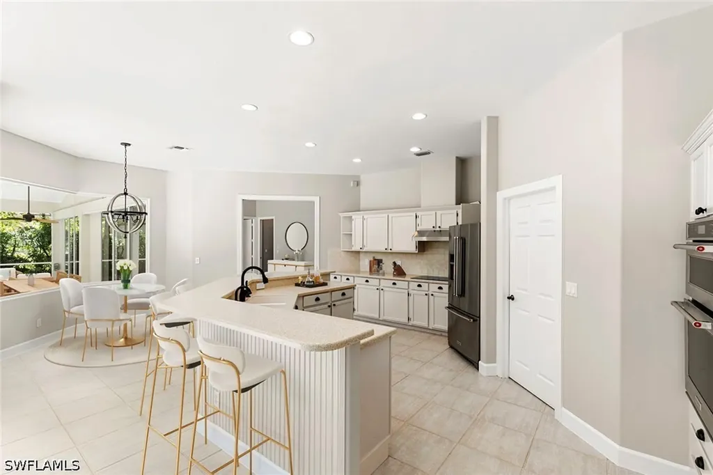 6821 Wellington Drive Naples FL 34109