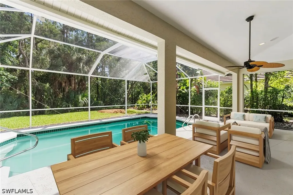 6821 Wellington Drive Naples FL 34109