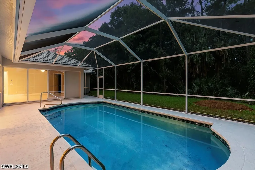 6821 Wellington Drive Naples FL 34109