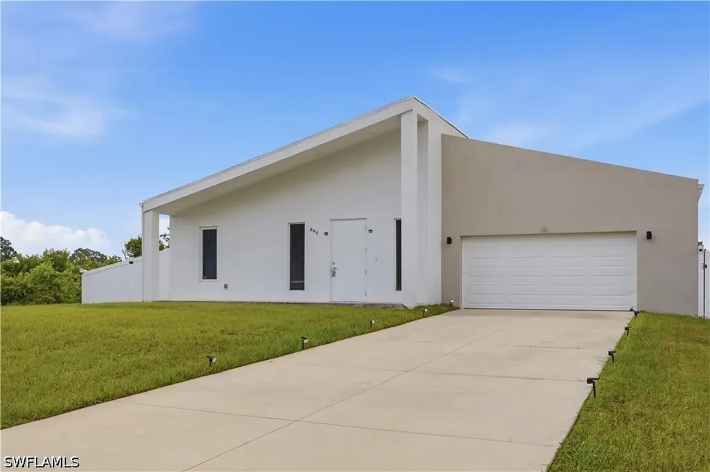 840 Carpenter Street E Lehigh Acres FL 33974