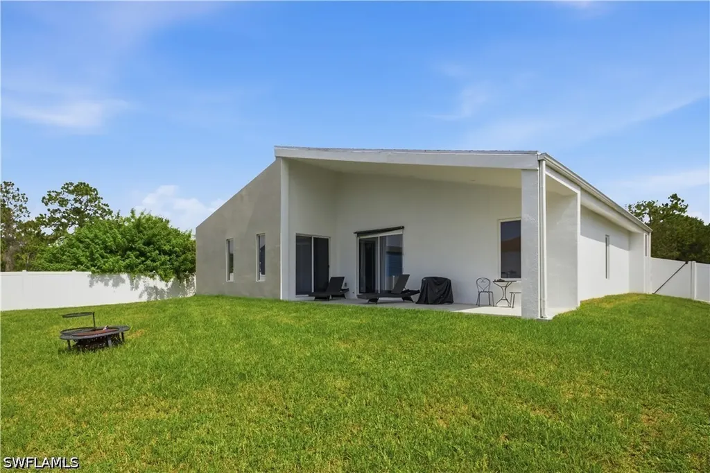 840 Carpenter Street E Lehigh Acres FL 33974