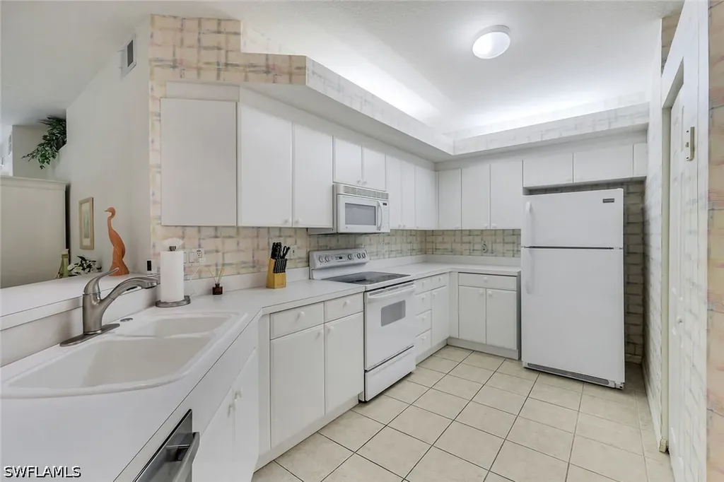 23721 Old Port Road Estero FL 34135