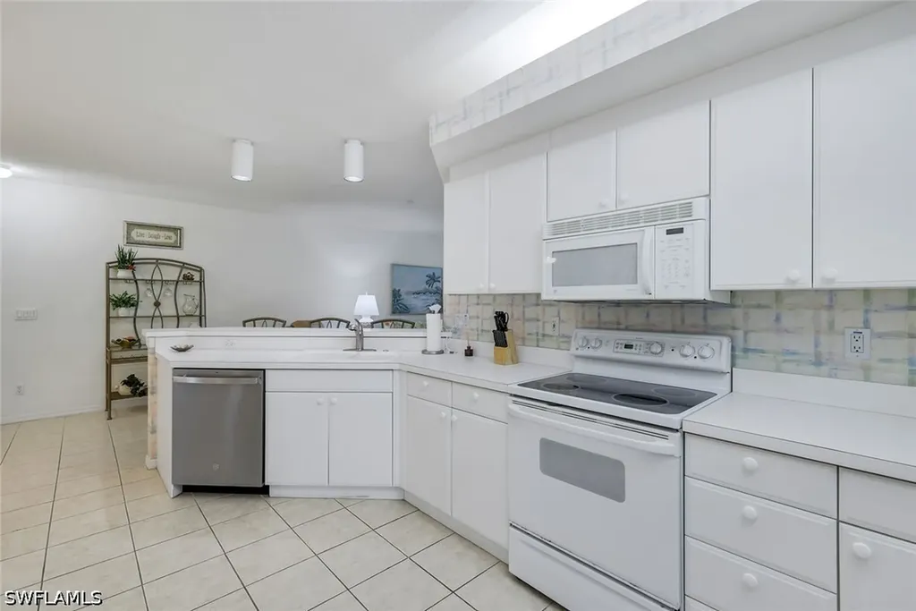 23721 Old Port Road Estero FL 34135