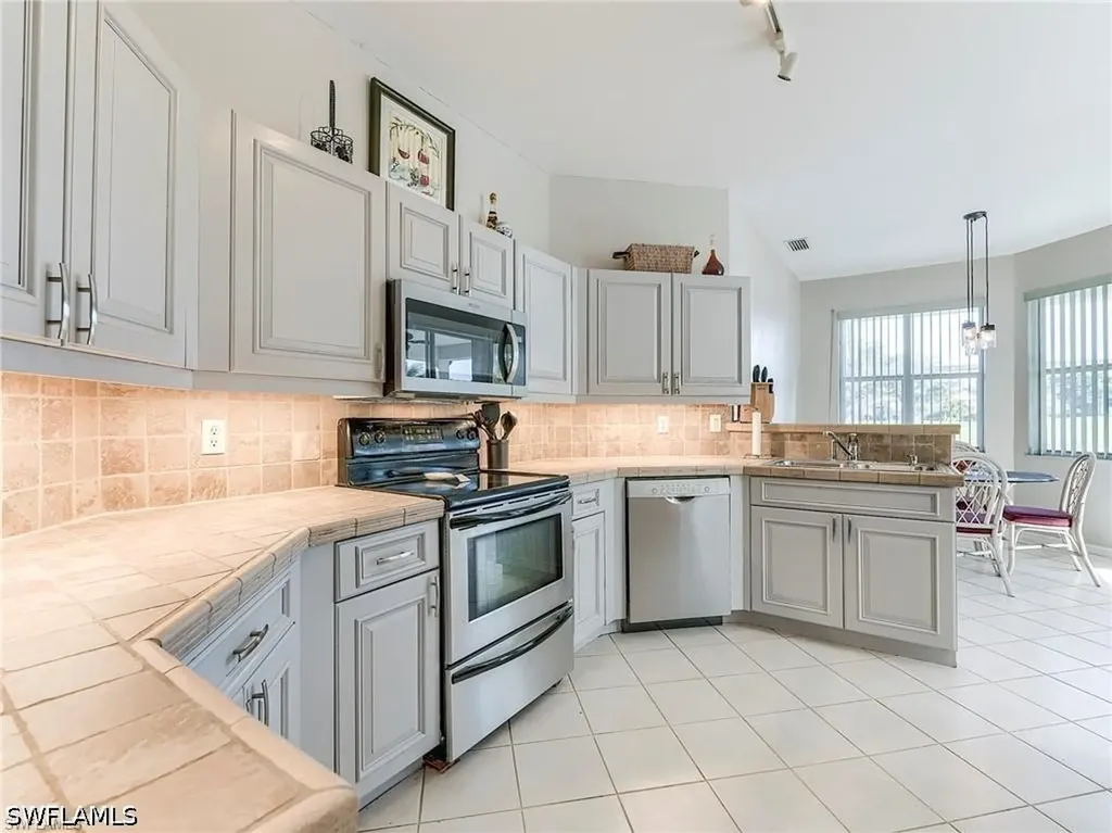 8529 Fairway Bend Drive Fort Myers FL 33967