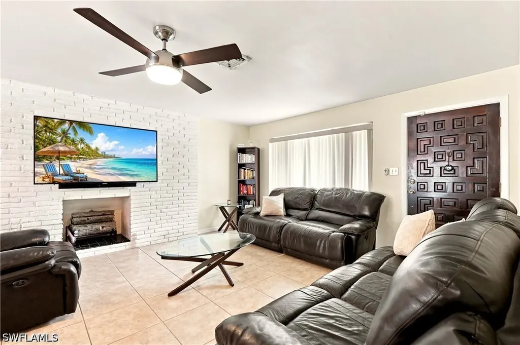 2741 Mcgregor Boulevard Fort Myers FL 33901