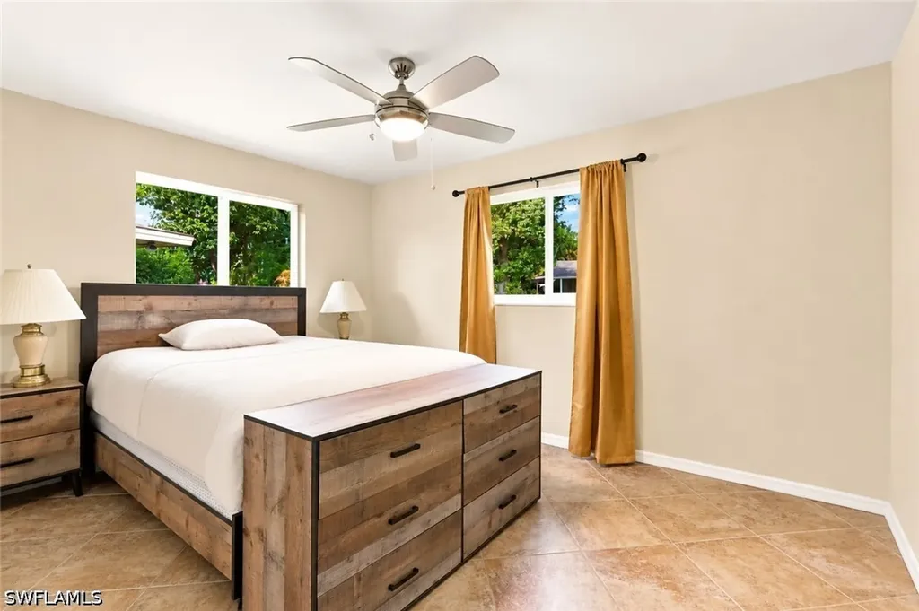 2741 Mcgregor Boulevard Fort Myers FL 33901