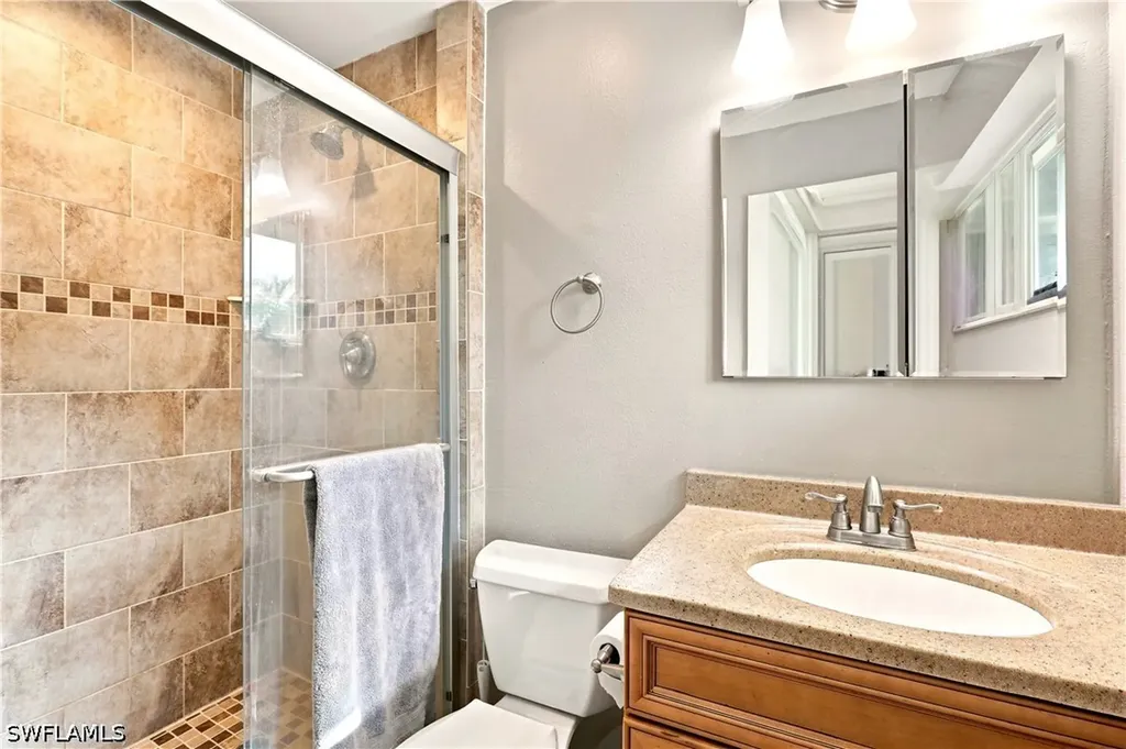 2741 Mcgregor Boulevard Fort Myers FL 33901
