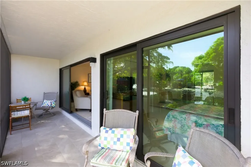 600 Neapolitan Way Naples FL 34103