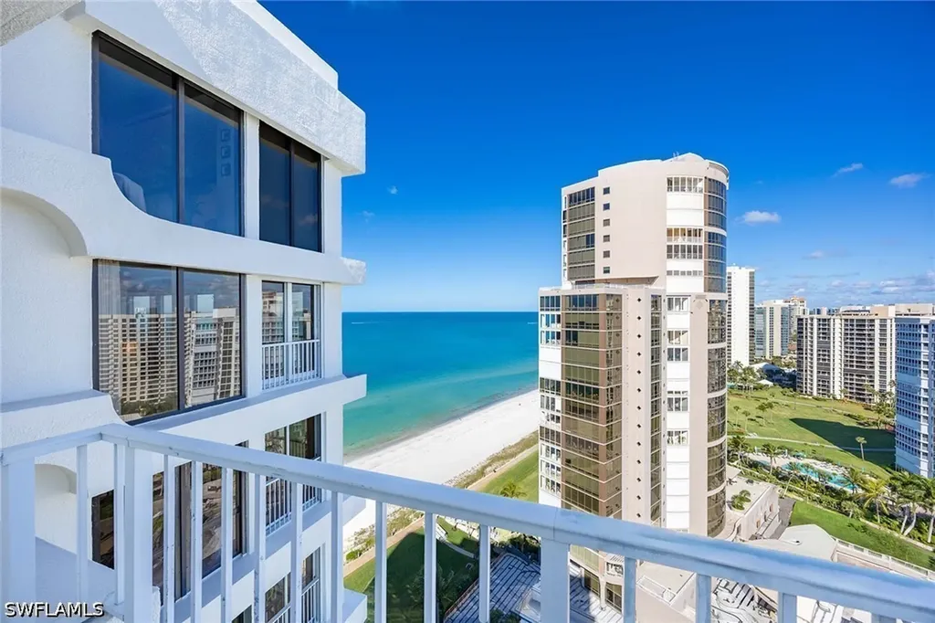 4301 Gulf Shore Boulevard N Naples FL 34103