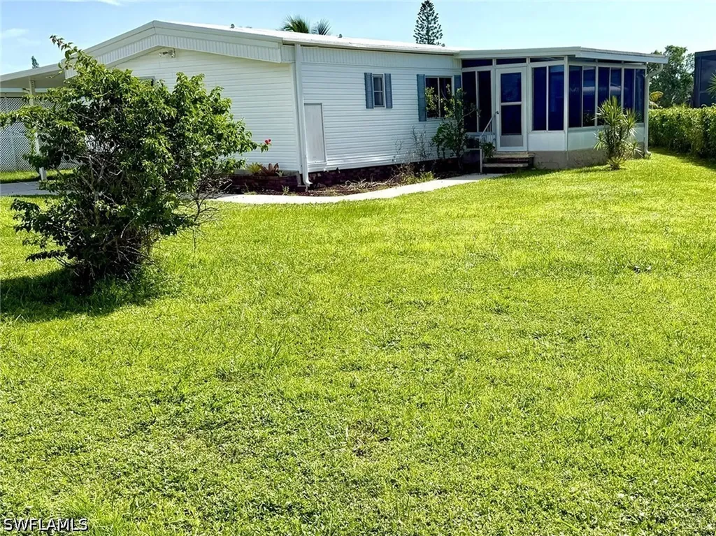 41 Lake Diane Drive Naples FL 34114