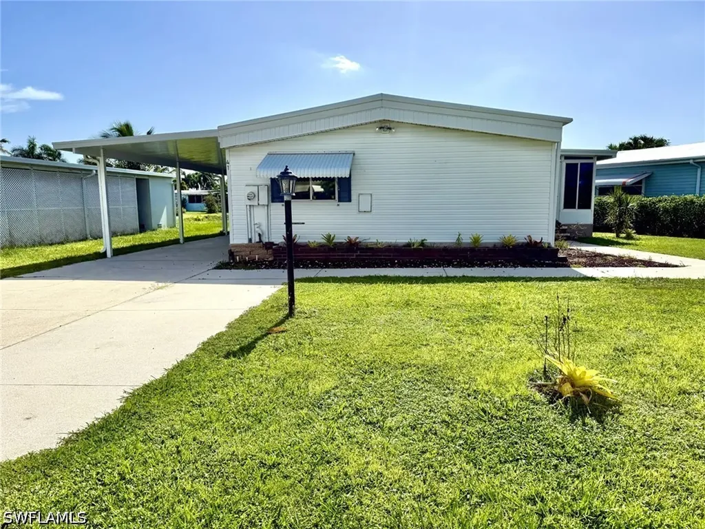 41 Lake Diane Drive Naples FL 34114