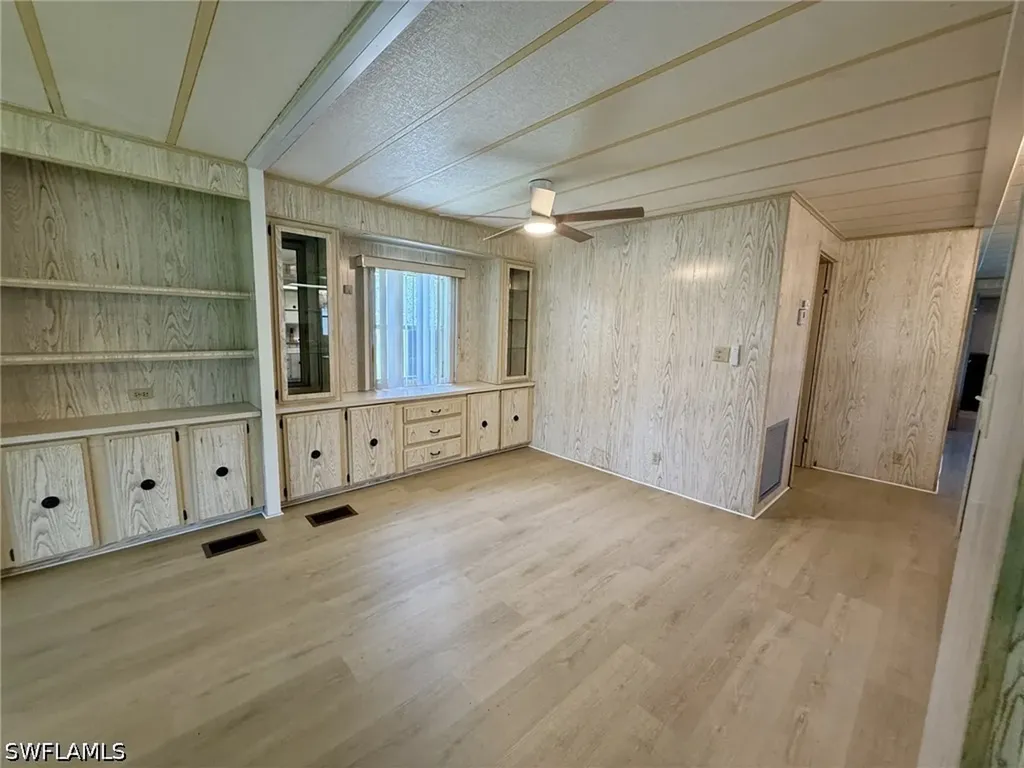 41 Lake Diane Drive Naples FL 34114