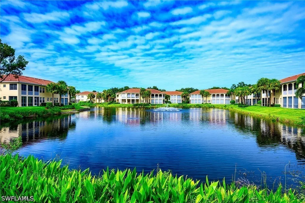 900 L Ambiance Circle Naples FL 34108