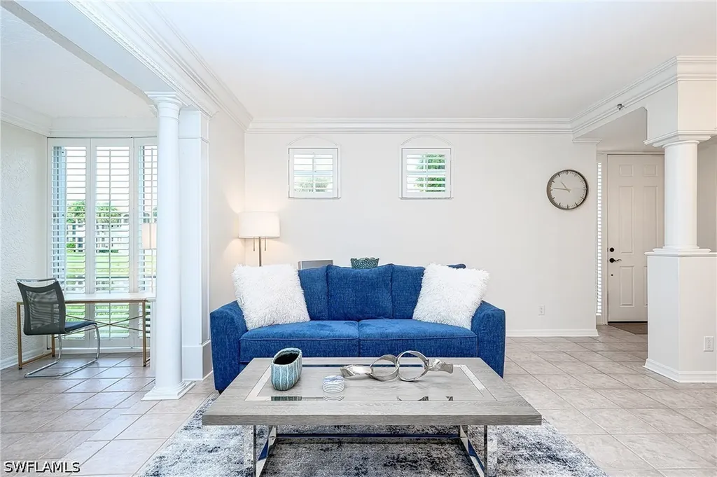 900 L Ambiance Circle Naples FL 34108