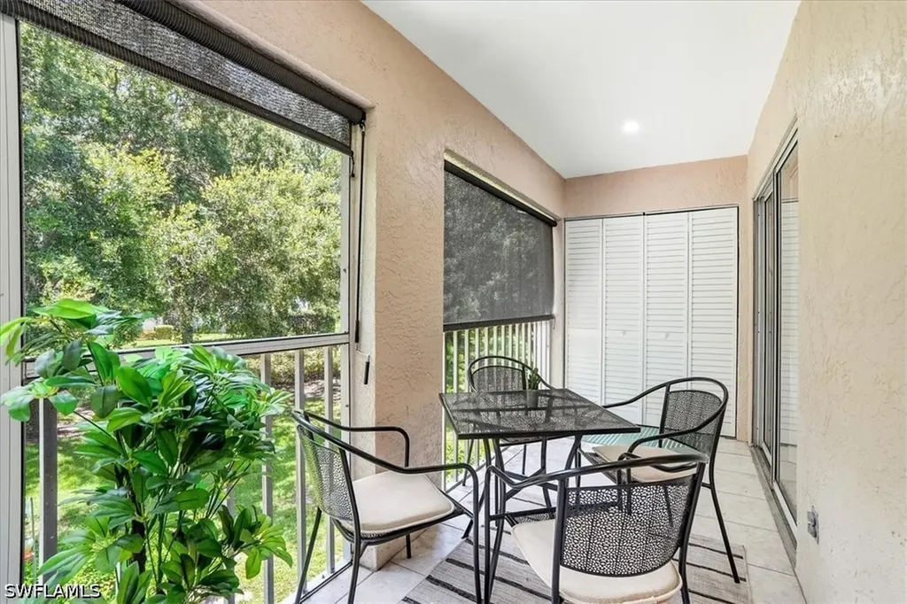 1714 Kings Lake Boulevard Naples FL 34112