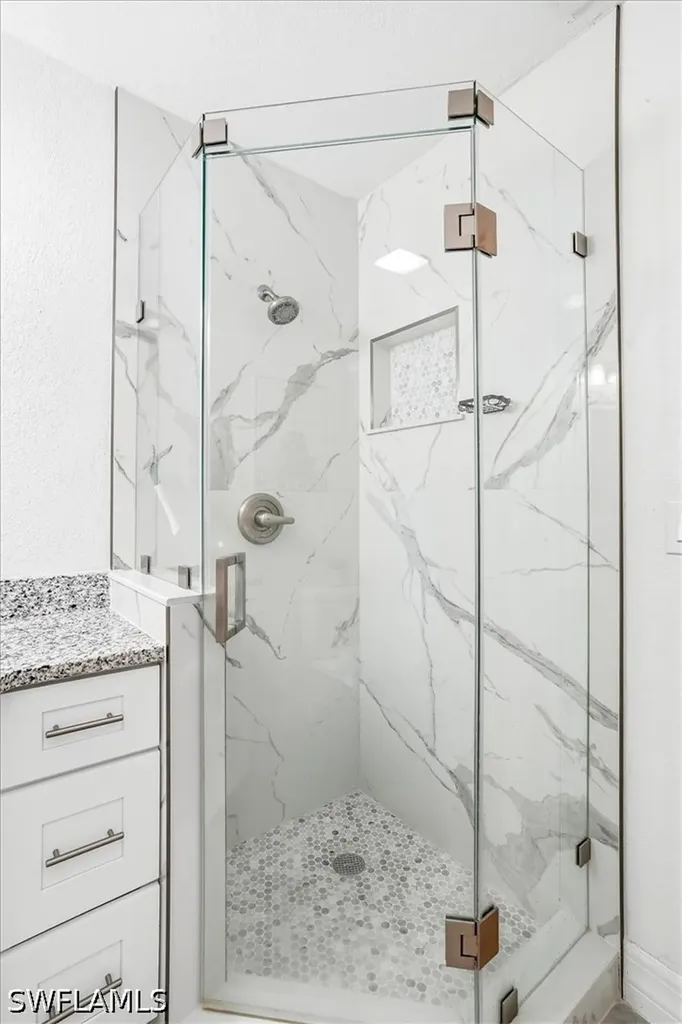 1714 Kings Lake Boulevard Naples FL 34112